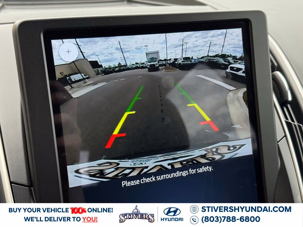 2024 Gray Metallic Ford Edge SE AWD SUV