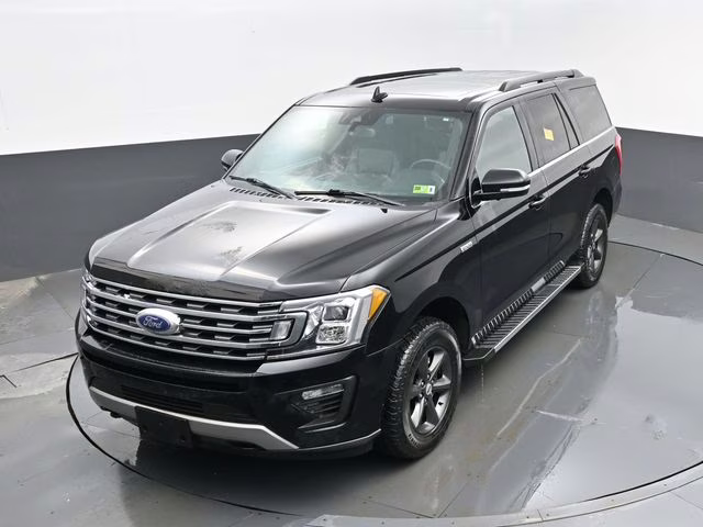 2021 Black Metallic Ford Expedition XLT 4X4 SUV