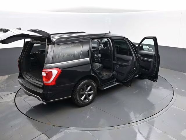 2021 Black Metallic Ford Expedition XLT 4X4 SUV