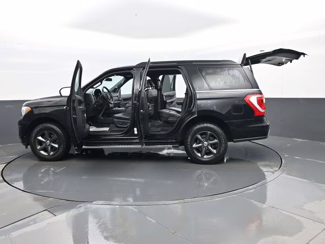 2021 Black Metallic Ford Expedition XLT 4X4 SUV