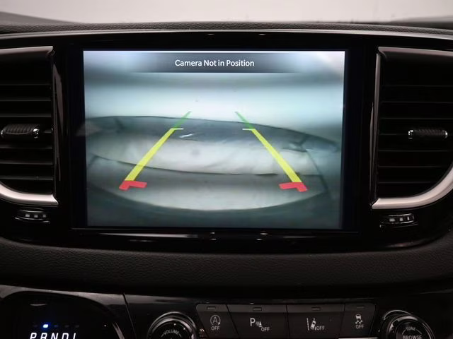 2024 Diamond Black Crystal Pearlcoat Chrysler Pacifica Touring L FWD Van