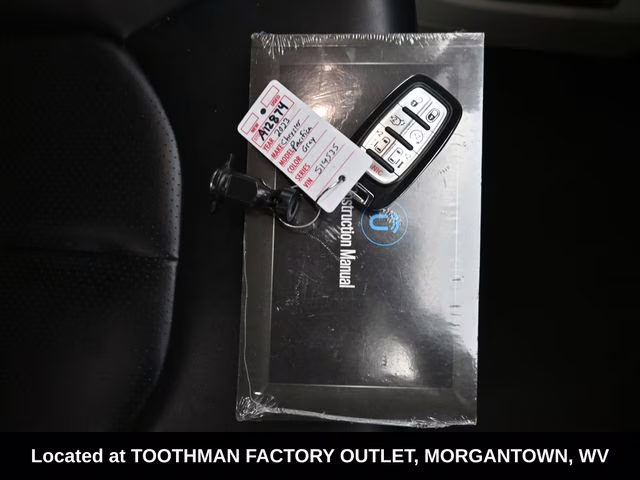 2023 Granite Crystal Metallic Clearcoat Chrysler Pacifica Touring L FWD Van