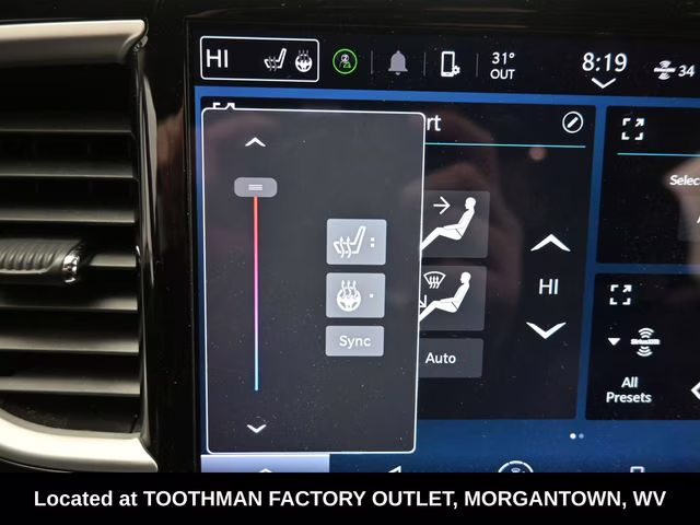 2023 Granite Crystal Metallic Clearcoat Chrysler Pacifica Touring L FWD Van