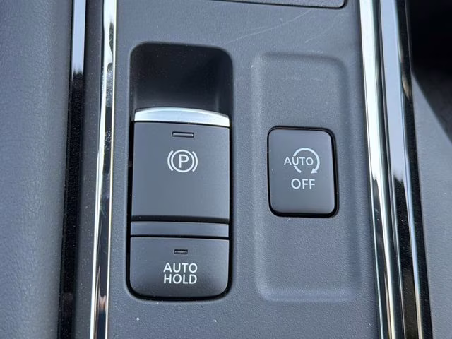 2026 Boulder Gray/Super Black Nissan Pathfinder Rock Creek 4X4 SUV