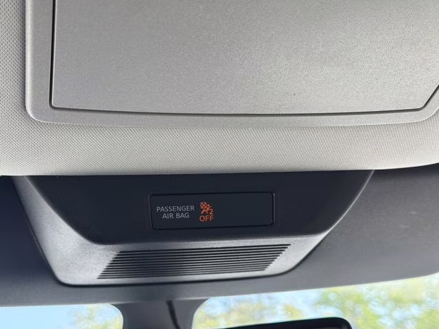 2026 Everest White Pearl Tricoat Nissan Pathfinder SL 4X4 SUV