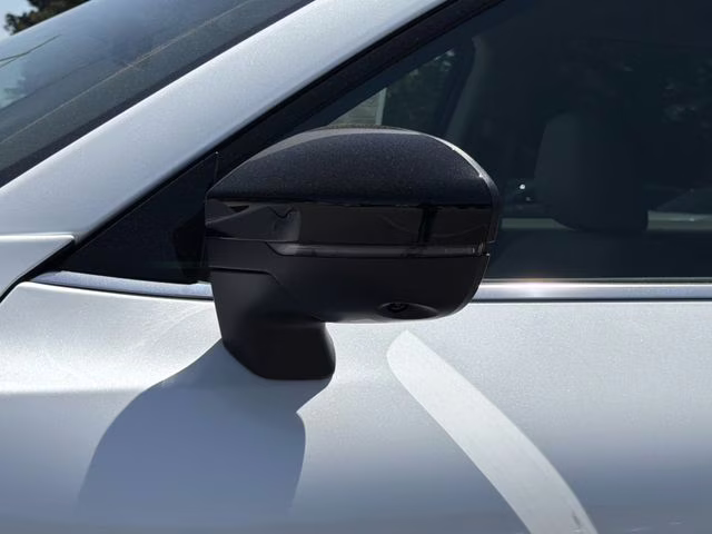 2026 Everest White Pearl Tricoat Nissan Pathfinder SL 4X4 SUV