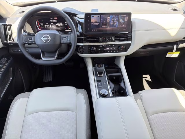 2026 Everest White Pearl Tricoat Nissan Pathfinder SL 4X4 SUV