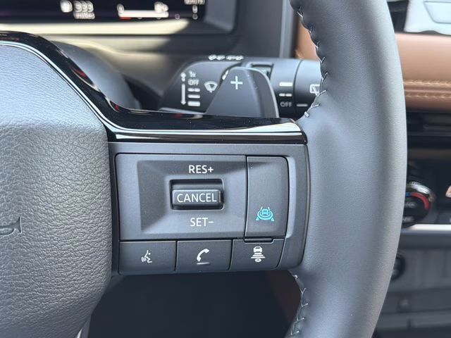 2026 Everest White Pearl Tricoat Nissan Rogue Platinum AWD SUV