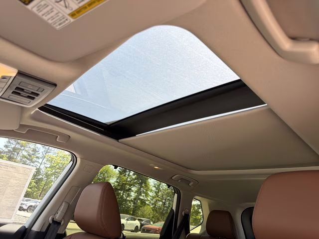 2026 Everest White Pearl Tricoat Nissan Rogue Platinum AWD SUV