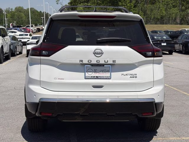 2026 Everest White Pearl Tricoat Nissan Rogue Platinum AWD SUV