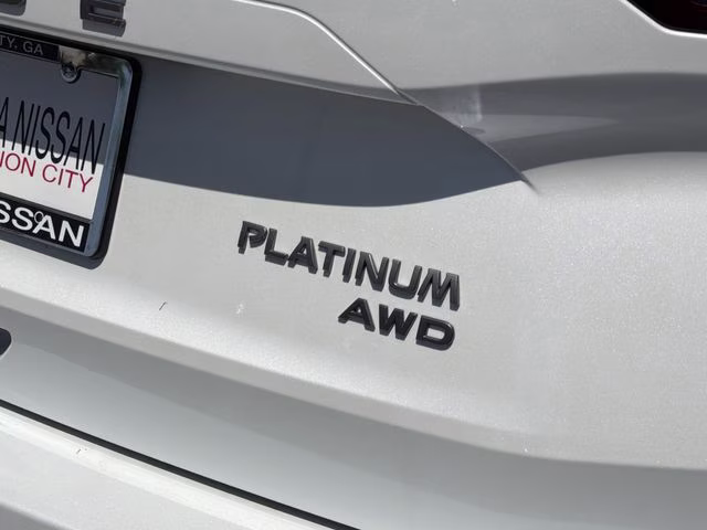 2026 Everest White Pearl Tricoat Nissan Rogue Platinum AWD SUV