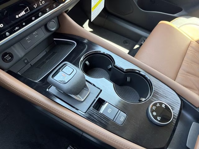 2026 Everest White Pearl Tricoat Nissan Rogue Platinum AWD SUV
