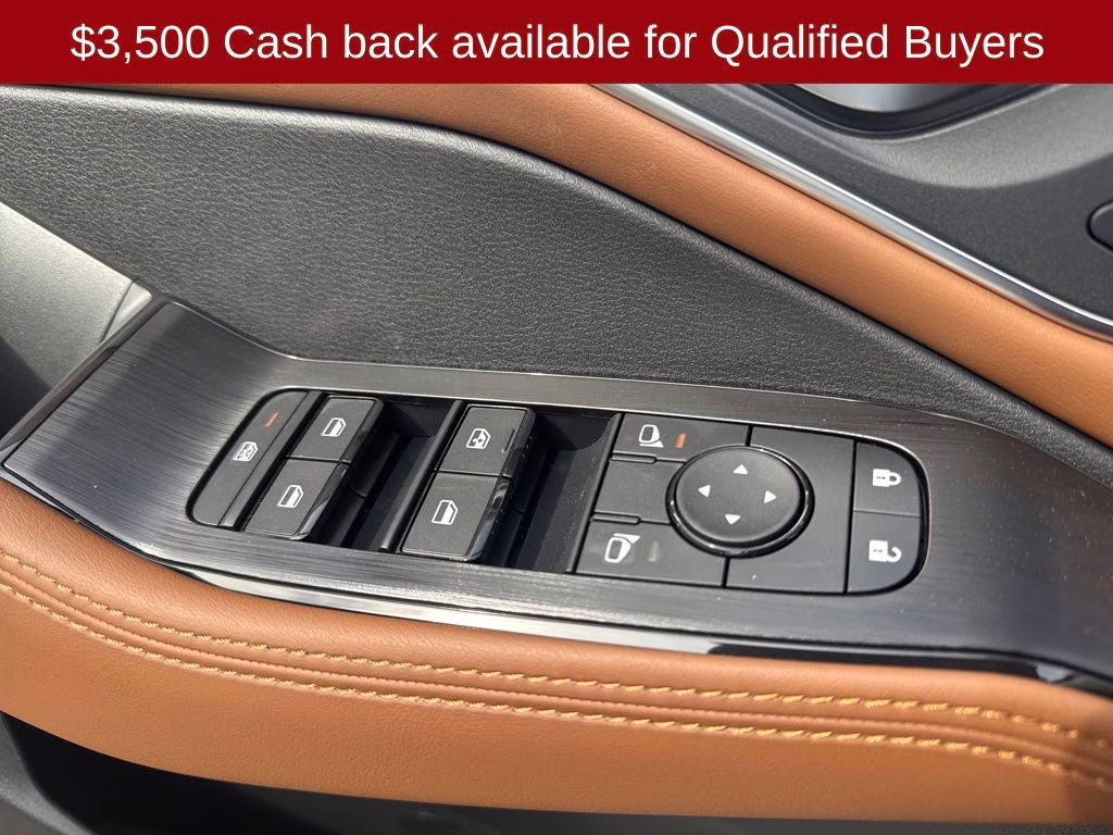 2026 Everest White Pearl/Super Black Nissan Rogue Platinum AWD SUV