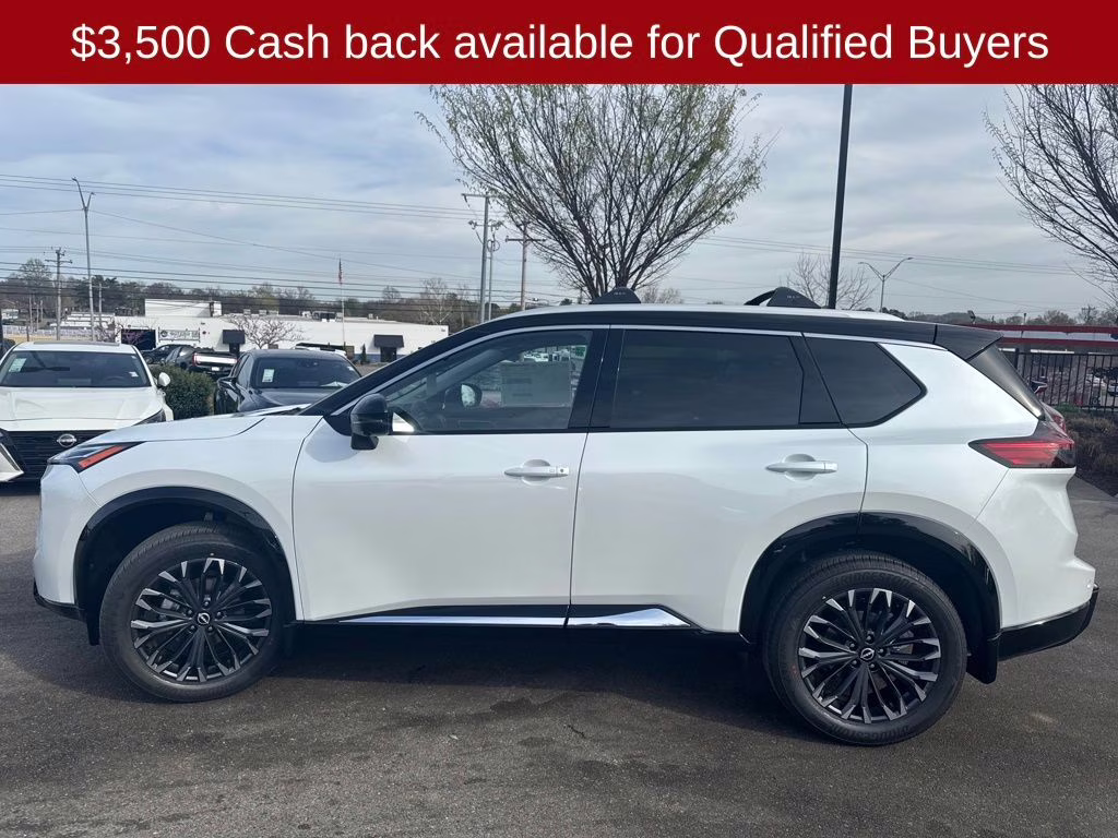 2026 Everest White Pearl/Super Black Nissan Rogue Platinum AWD SUV