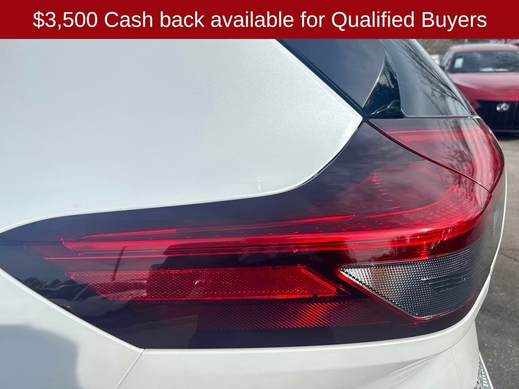 2026 Everest White Pearl/Super Black Nissan Rogue Platinum AWD SUV