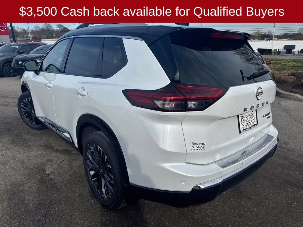 2026 Everest White Pearl/Super Black Nissan Rogue Platinum AWD SUV