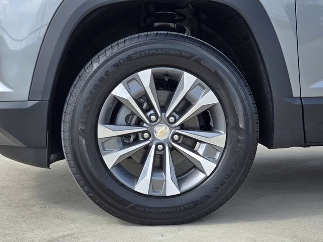 2026 Sterling Gray Metallic Chevrolet Equinox LT FWD SUV