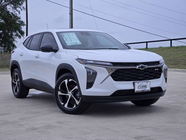 2026 Summit White Chevrolet Trax 1RS FWD SUV