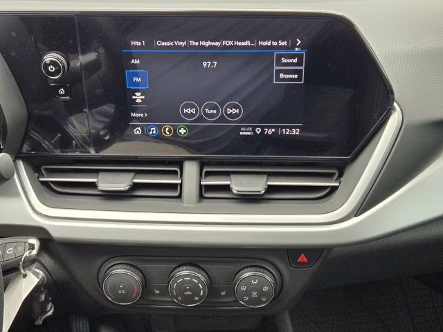 2026 Summit White Chevrolet Trax 1RS FWD SUV