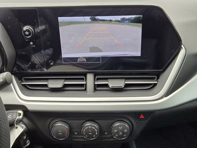 2026 Summit White Chevrolet Trax 1RS FWD SUV