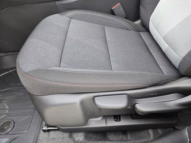 2026 Summit White Chevrolet Trax 1RS FWD SUV