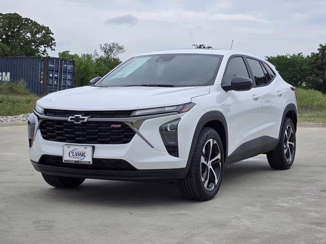 2026 Summit White Chevrolet Trax 1RS FWD SUV