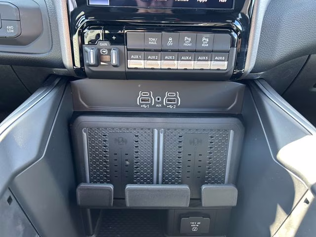 2026 Bright White Clearcoat Ram 2500 Big Horn Night Edition 4X4 Truck