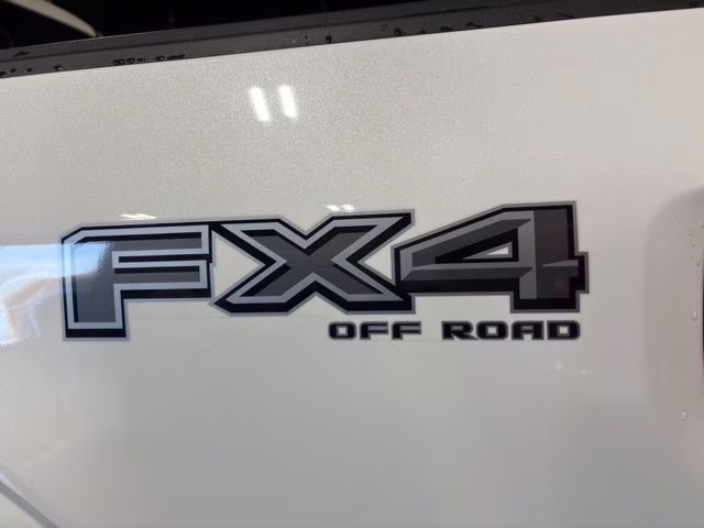 2026 Star White Metallic Tri-Coat Ford F-150 Lariat Black Appearance 4X4 Truck