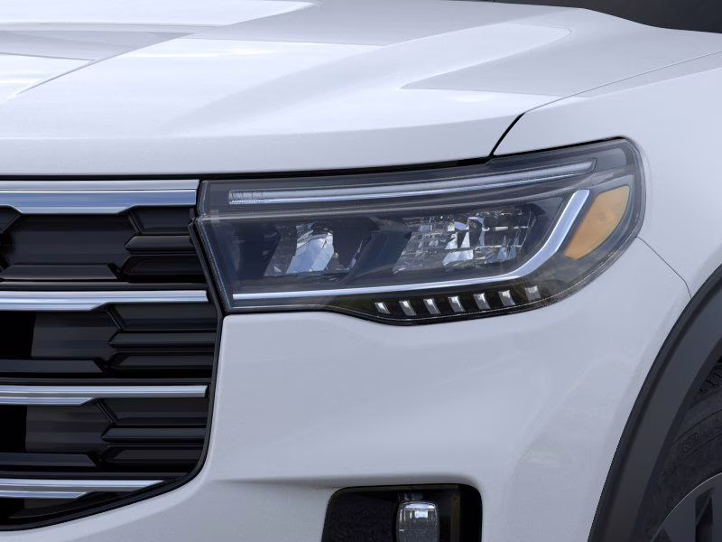 2026 Space White Metallic Ford Explorer Active 4X4 SUV