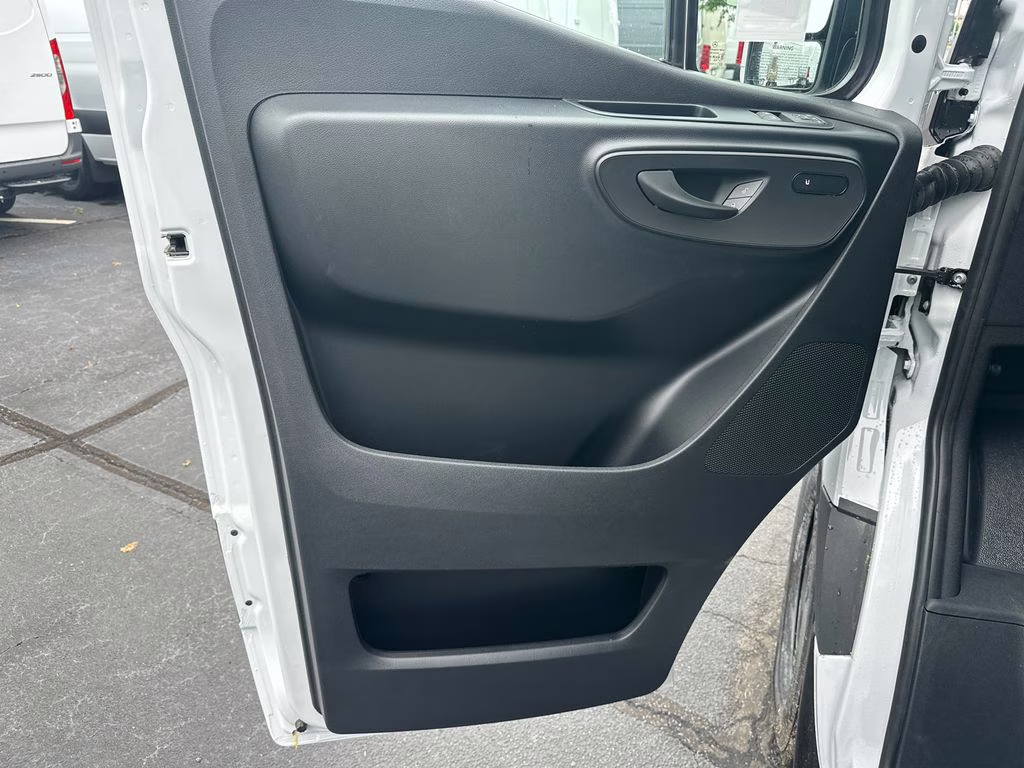 2026 Arctic Mercedes-Benz Sprinter 2500 Cargo 170 WB RWD Van