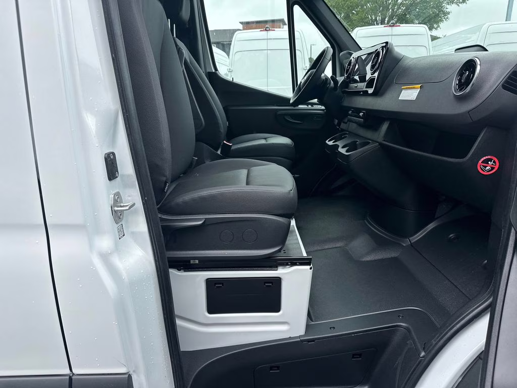 2026 Arctic Mercedes-Benz Sprinter 2500 Cargo 170 WB RWD Van