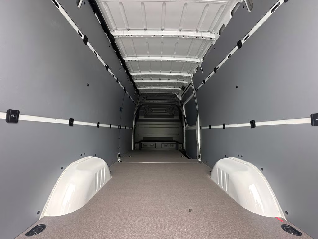 2026 Arctic Mercedes-Benz Sprinter 2500 Cargo 170 WB RWD Van