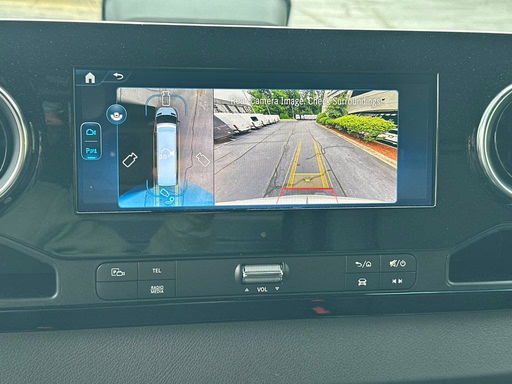 2026 Arctic Mercedes-Benz Sprinter 2500 Cargo 170 WB RWD Van