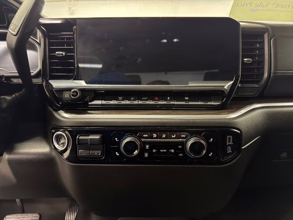 2025 Summit White Chevrolet Silverado 2500HD LT 4X4 Truck