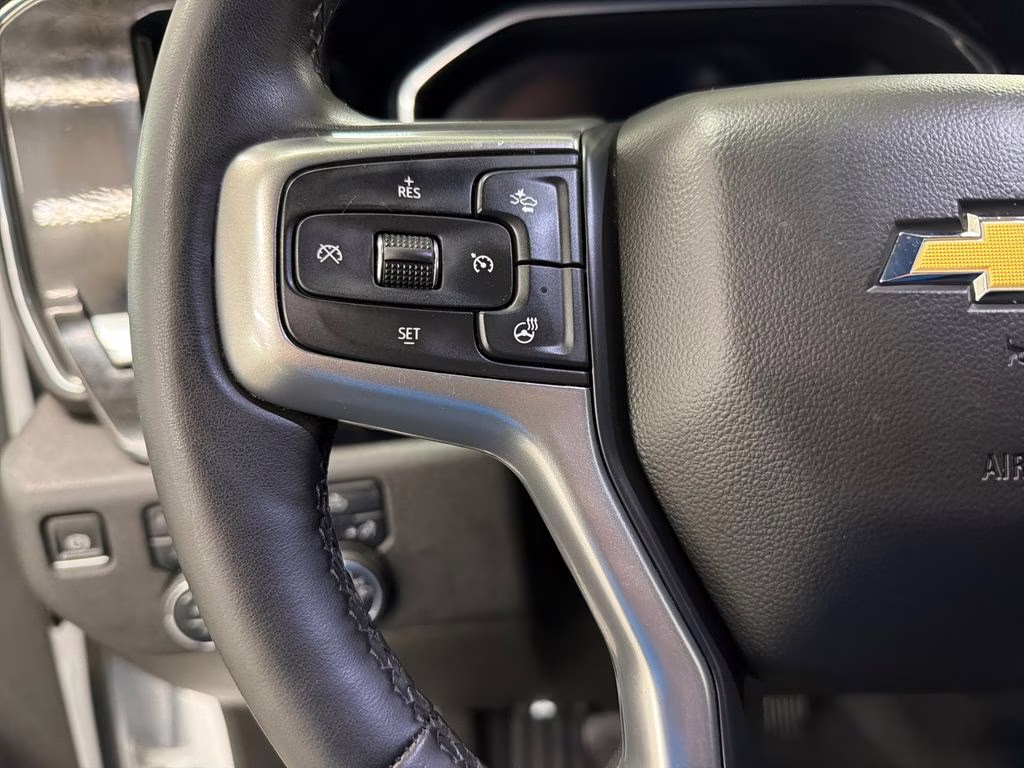 2025 Summit White Chevrolet Silverado 2500HD LT 4X4 Truck