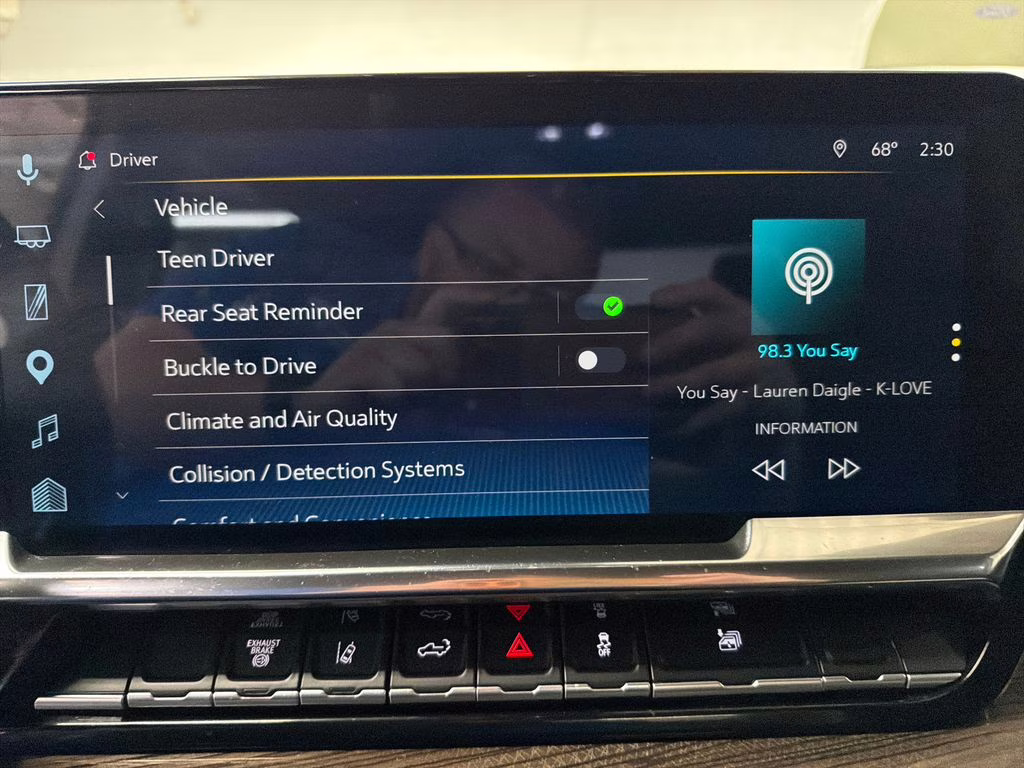 2025 Summit White Chevrolet Silverado 2500HD LT 4X4 Truck