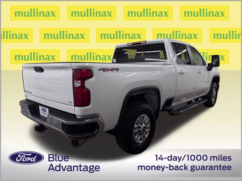 2025 Summit White Chevrolet Silverado 2500HD LT 4X4 Truck