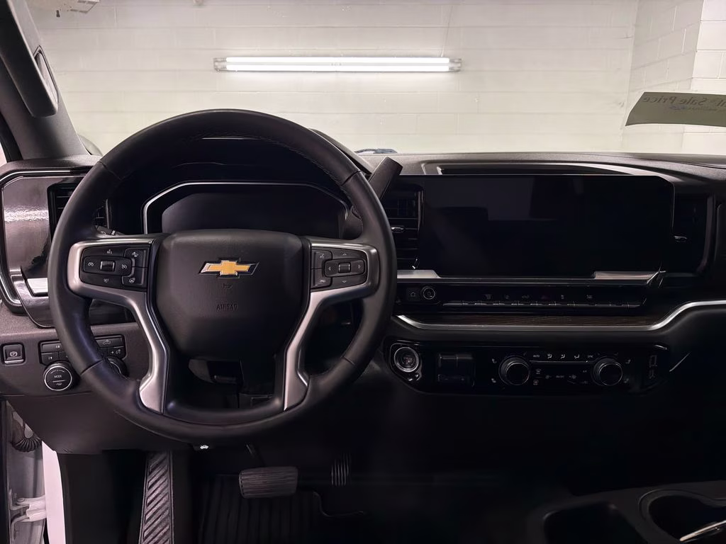 2025 Summit White Chevrolet Silverado 2500HD LT 4X4 Truck