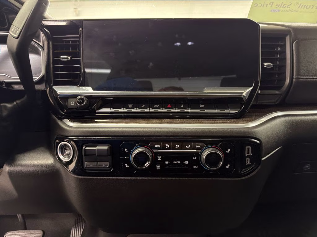 2025 Summit White Chevrolet Silverado 2500HD LT 4X4 Truck
