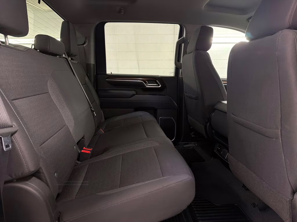 2025 Summit White Chevrolet Silverado 2500HD LT 4X4 Truck