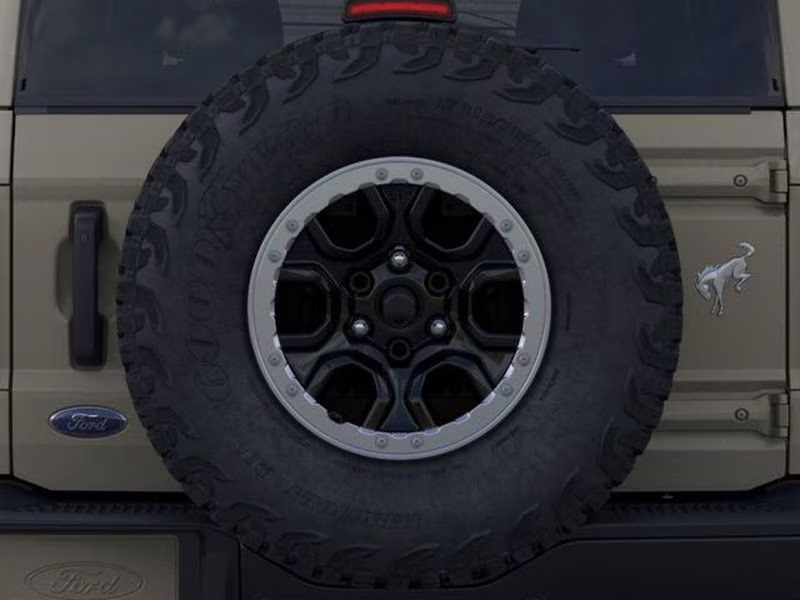 2026 Desert Sand Ford Bronco Badlands 4X4 SUV