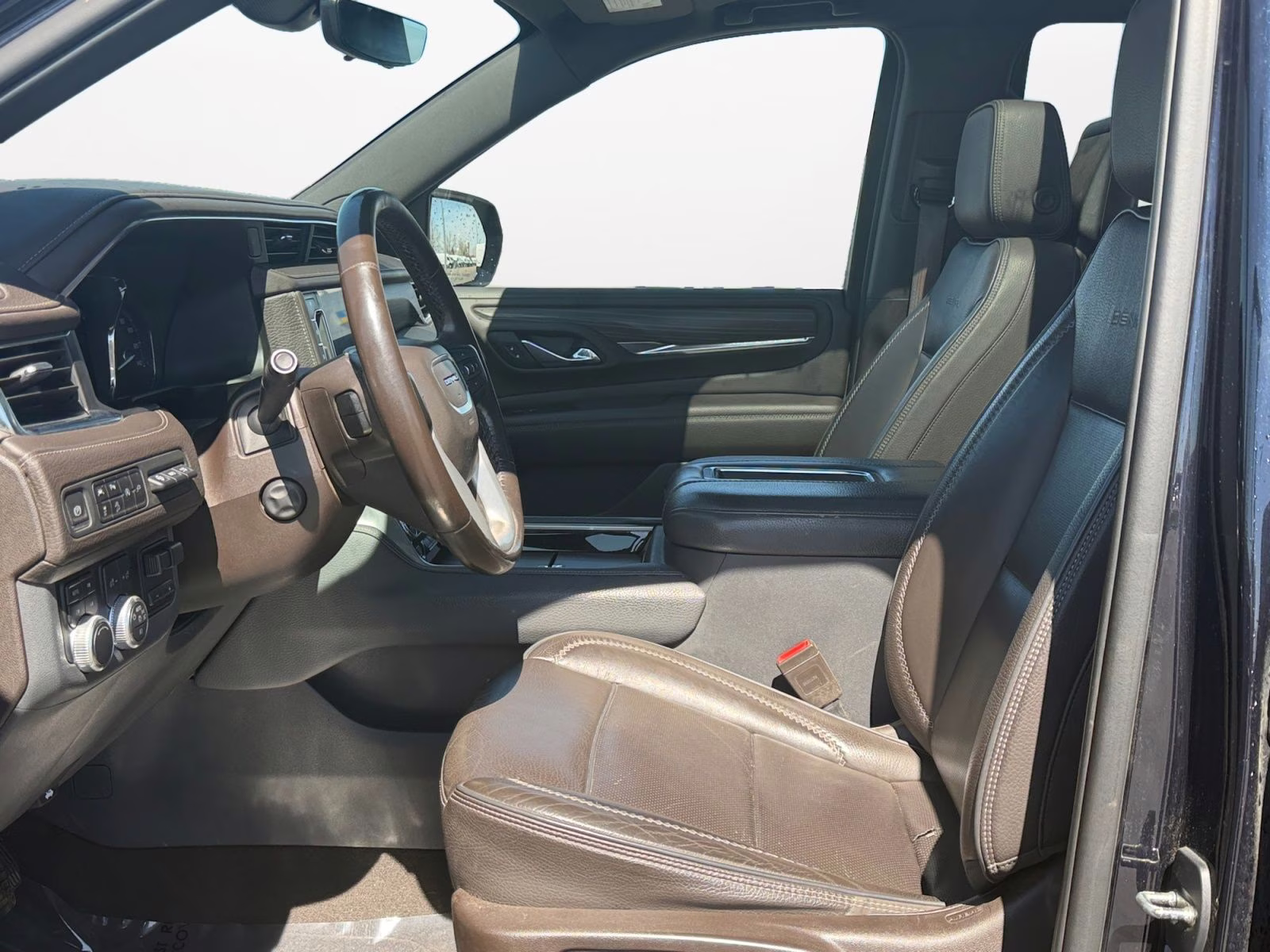 2021 Midnight Blue Metallic GMC Yukon Denali 4X4 SUV