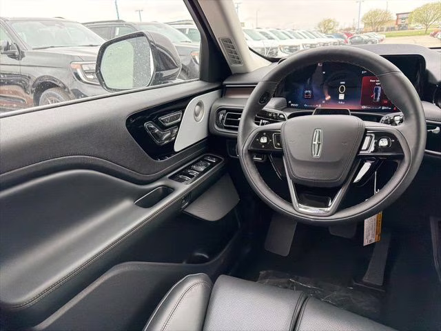 2026 Infinite Black Metallic Clearcoat Lincoln Aviator Reserve AWD SUV