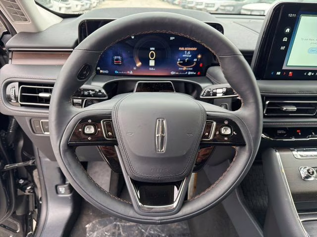 2026 Infinite Black Metallic Clearcoat Lincoln Aviator Reserve AWD SUV