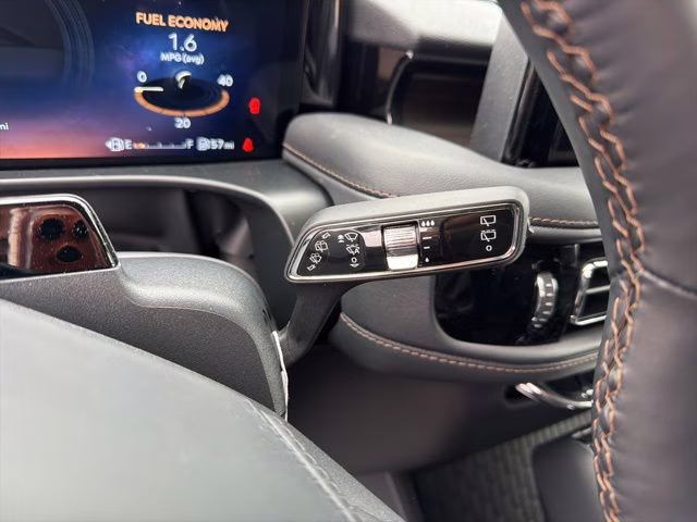 2026 Infinite Black Metallic Clearcoat Lincoln Aviator Reserve AWD SUV