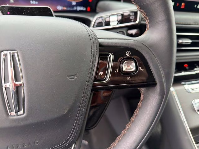 2026 Infinite Black Metallic Clearcoat Lincoln Aviator Reserve AWD SUV