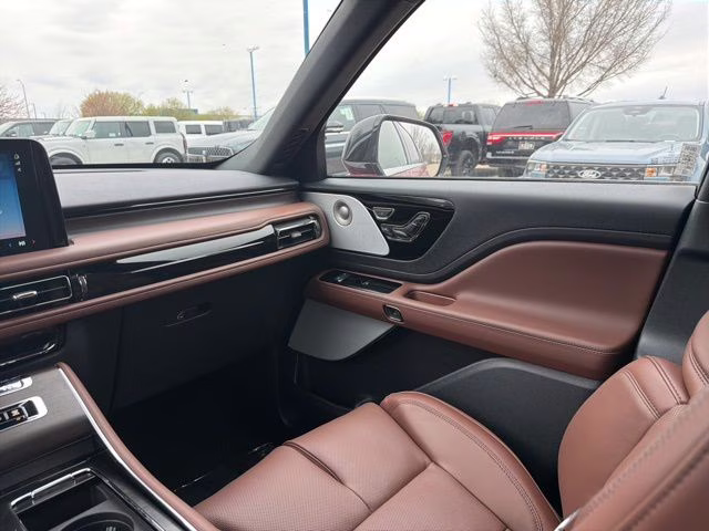 2026 Red Carpet Tinted Clearcoat Lincoln Aviator Reserve AWD SUV