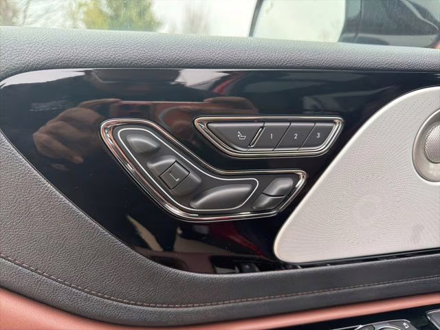 2026 Red Carpet Tinted Clearcoat Lincoln Aviator Reserve AWD SUV