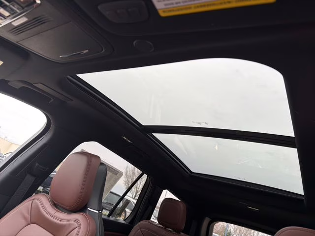 2026 Red Carpet Tinted Clearcoat Lincoln Aviator Reserve AWD SUV