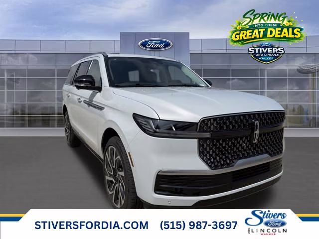 2026 Crystal White Metallic Clearcoat Lincoln Navigator Reserve 4X4 SUV